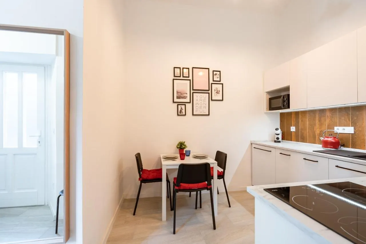 King'S Comfort - Superb Modern Style Apartment At Gozsdu Garden Budapest Hungary