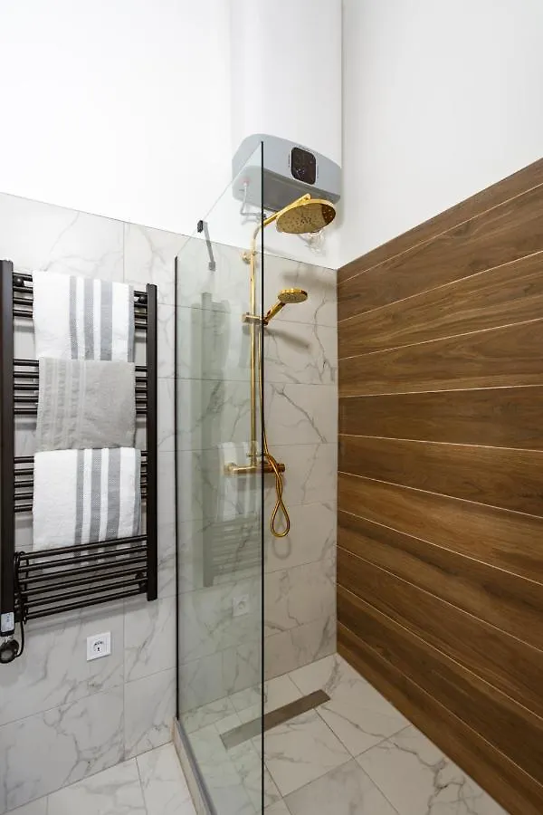 King'S Comfort - Superb Modern Style Apartment At Gozsdu Garden Budapest